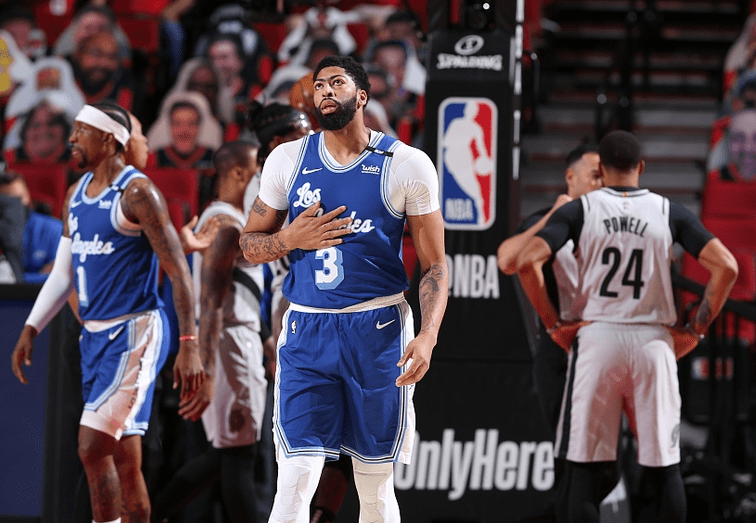 开云-浓眉哥意外战胜切尔西，刷新纪录引爆全场！赢得满堂喝彩-开云